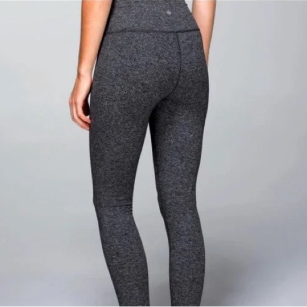 Lululemon Heather Dark Gray Full length leggings